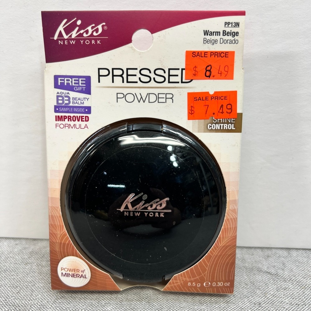 KISS New York Pressed Powder Shine Control Warm Beige PP13N 8.5 g / .30 oz NIB